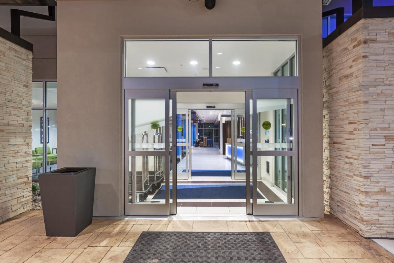 Holiday Inn Express & Suites Tulsa South - Woodland Hills By Ihg Eksteriør billede