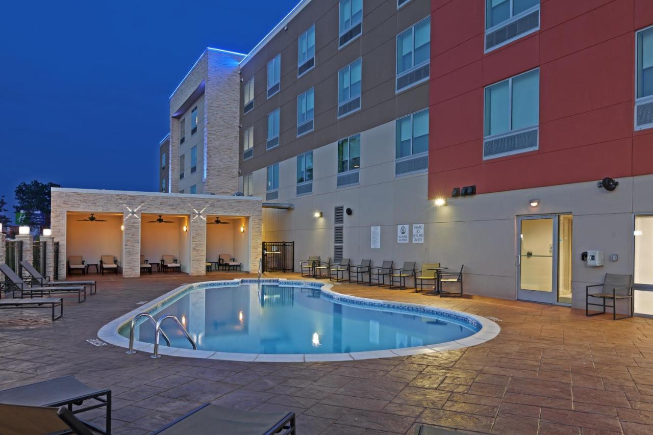 Holiday Inn Express & Suites Tulsa South - Woodland Hills By Ihg Eksteriør billede